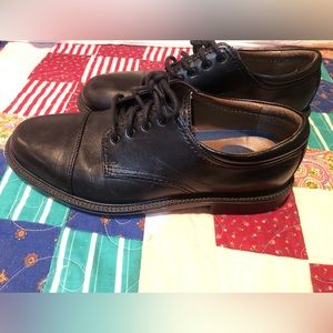 Men’s black dockers dress shoe size 9 1/2 M